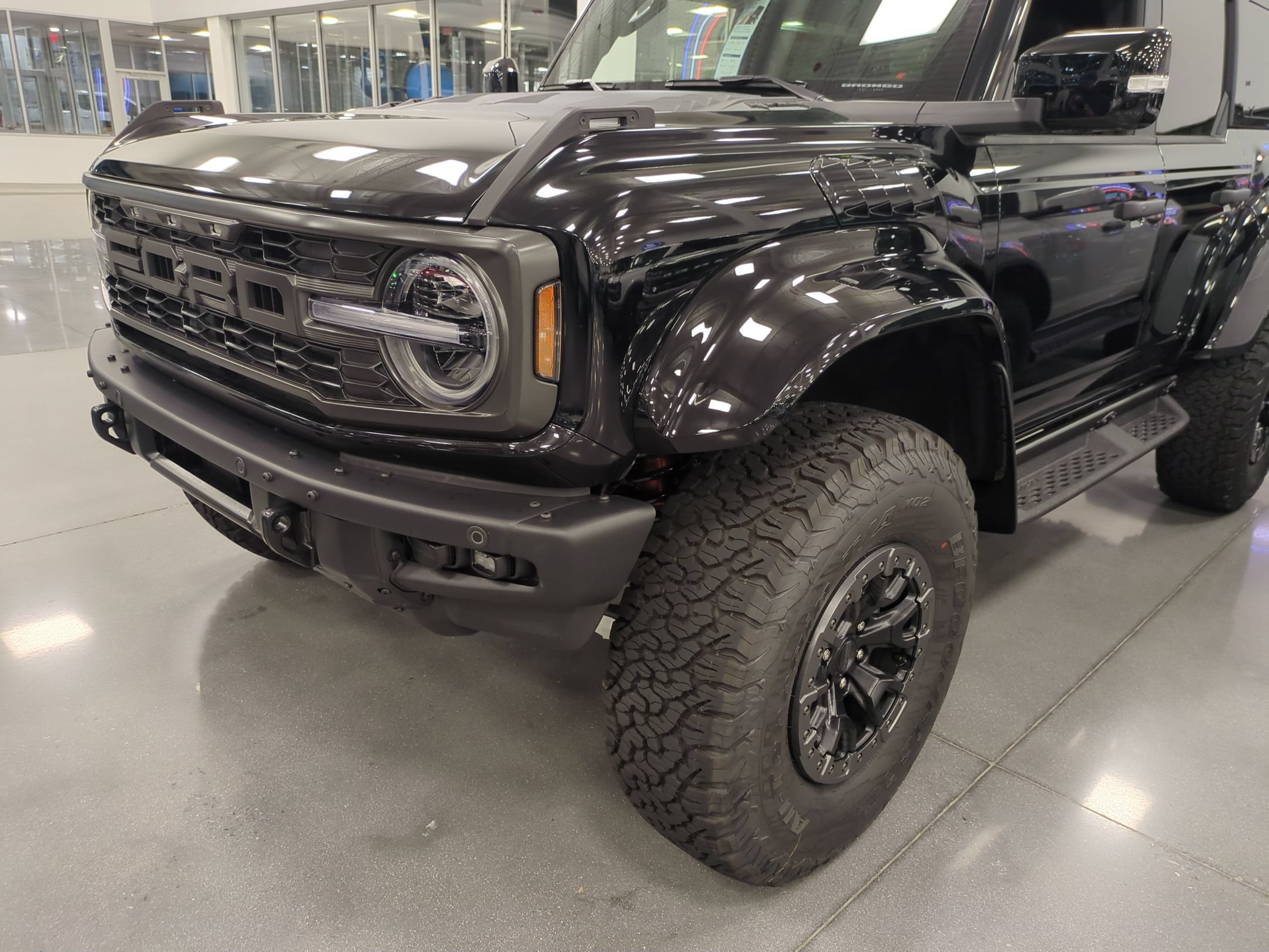 New 2026 Ford Bronco Raptor AWD/4WD image 9