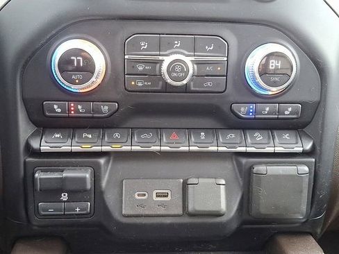 Used 2021 GMC Sierra 1500 Denali w/ Denali Ultimate Package image 19