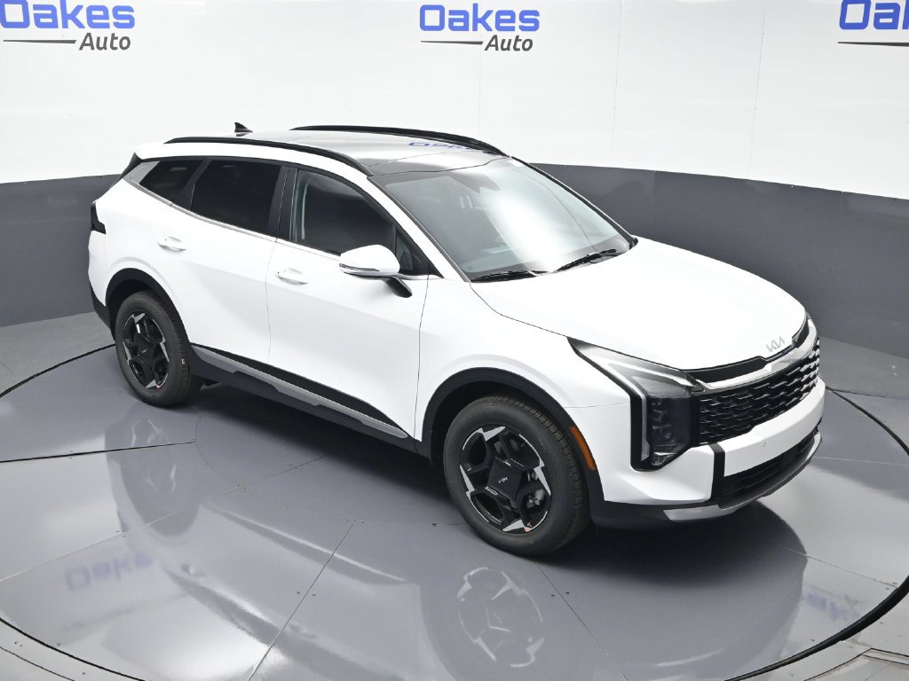 Certified 2026 Kia Sportage EX w/ EX Panorama Roof Package AWD/4WD image 44