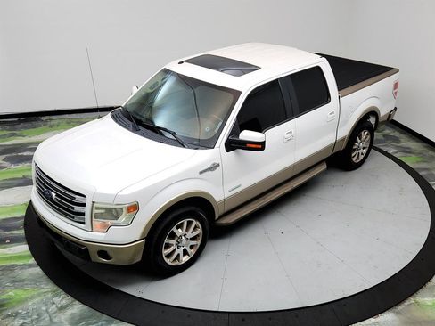 Used 2014 Ford F150 King Ranch w/ King Ranch Luxury Package image 32