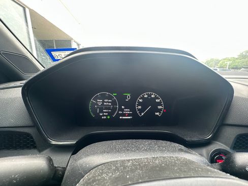 Used 2025 Honda CR-V Sport image 6