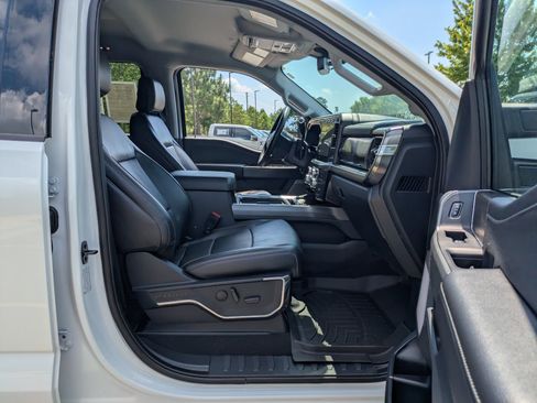 Certified 2023 Ford F250 Lariat w/ Black Appearance Package AWD/4WD image 40