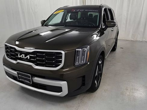 Used 2024 Kia Telluride S w/ S Sunroof Package AWD/4WD image 7