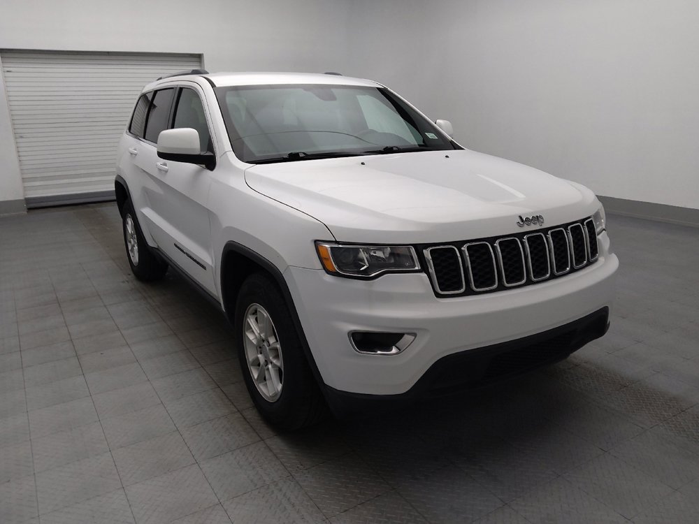 Used 2018 Jeep Grand Cherokee Laredo RWD image 13