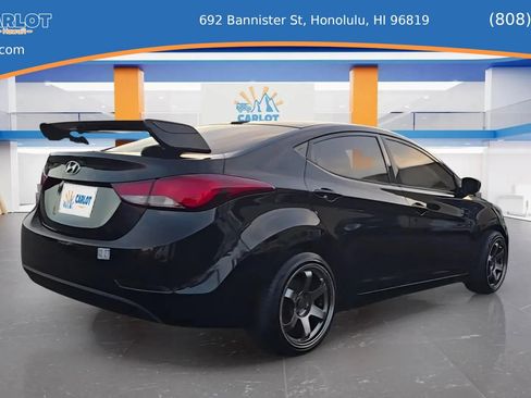 Used 2016 Hyundai Elantra SE w/ Option Group 02 image 10