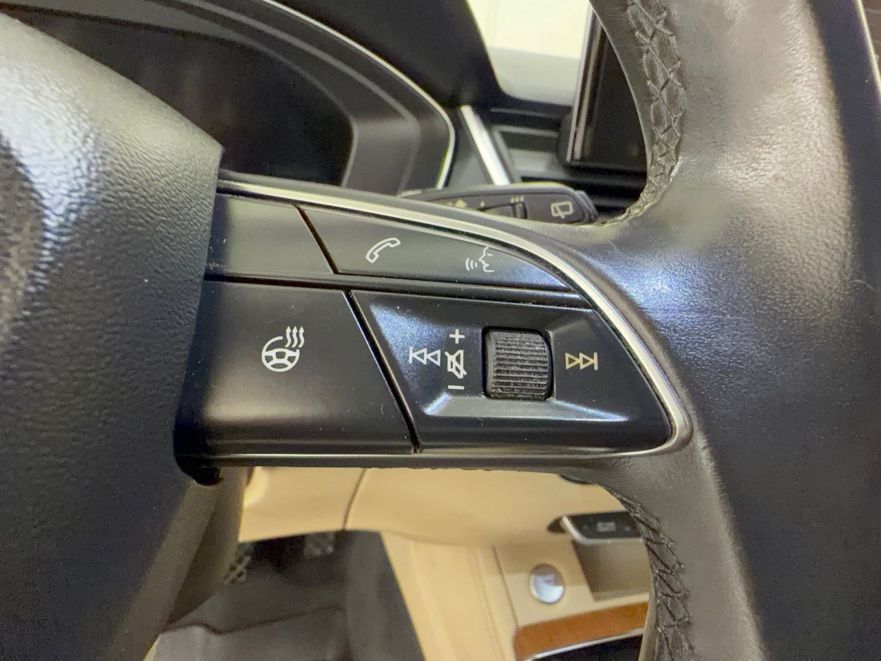 Used 2021 Audi Q5 2.0T Premium Plus AWD/4WD image 19