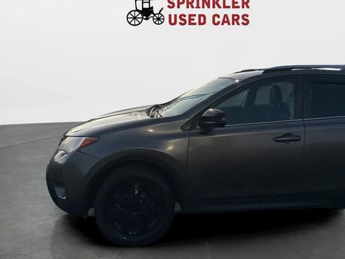 Used 2015 Toyota RAV4 LE image 16