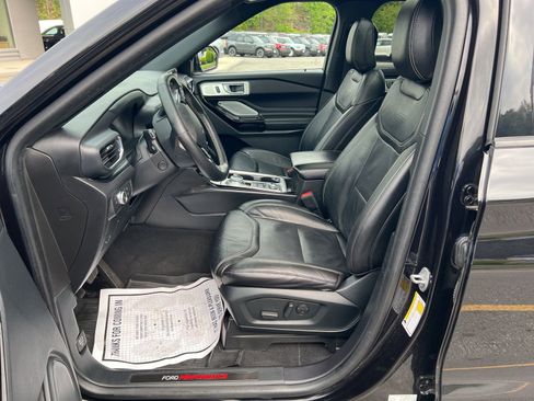 Used 2022 Ford Explorer ST w/ Equipment Group 401A image 21