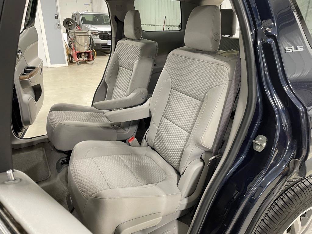 Used 2017 GMC Acadia SLE w/ Driver Alert Package I AWD/4WD image 15
