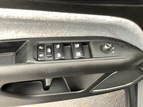 Certified 2024 Jeep Compass Latitude AWD/4WD image 9