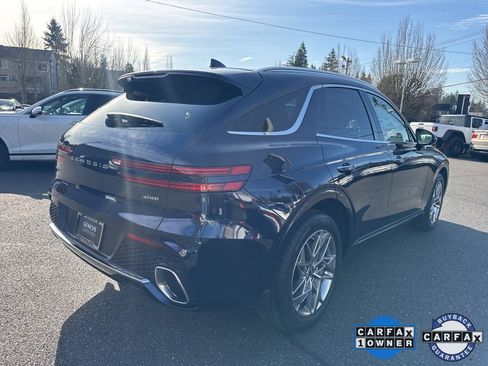 Used 2025 Genesis GV70 2.5T w/ Select Package image 7