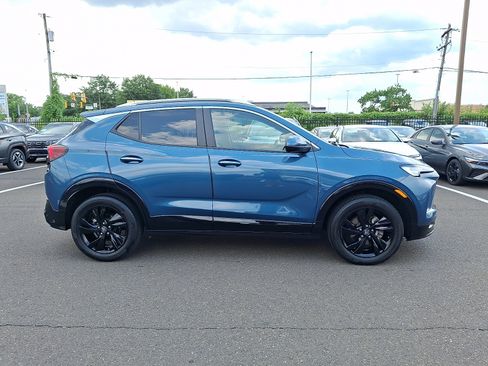 Used 2024 Buick Encore GX Sport Touring AWD/4WD image 7