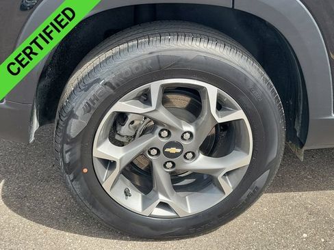 Certified 2024 Chevrolet Trax LT w/ Driver Confidence Package FWD image 29