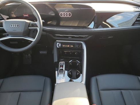New 2025 Audi Q5 Premium Plus image 9
