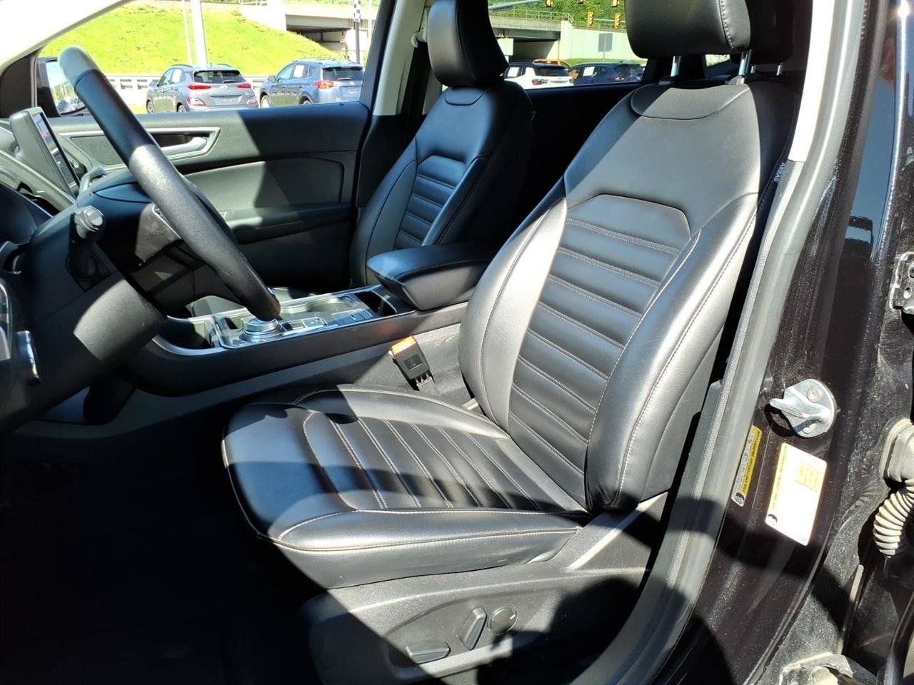 Used 2024 Ford Edge SEL AWD/4WD image 7