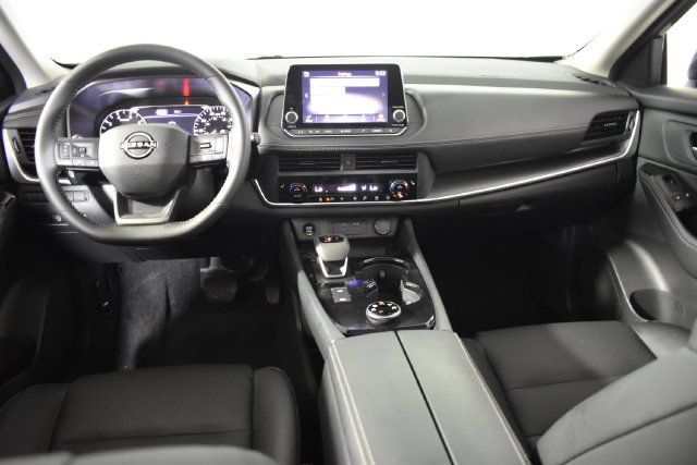 Certified 2026 Nissan Rogue Dark Armor AWD/4WD image 26