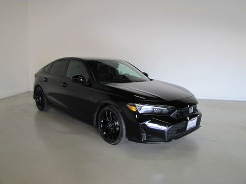 Certified 2025 Honda Civic Sport image 3