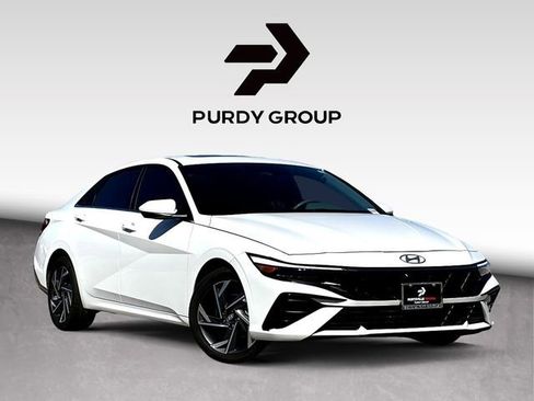 Used 2024 Hyundai Elantra SEL w/ Convenience Package image 1