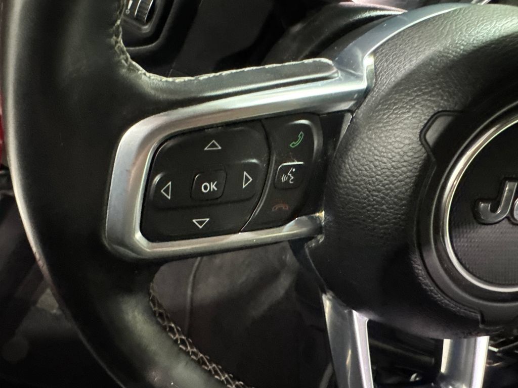 Used 2021 Jeep Wrangler Unlimited Sahara w/ Uconnect 4C Nav & Sound Group AWD/4WD image 6