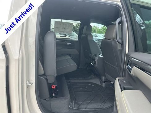 New 2026 Chevrolet Silverado 1500 ZR2 w/ Dark Appearance Package AWD/4WD image 31
