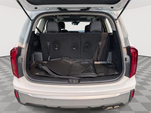 Used 2023 Kia Telluride S w/ S Sunroof Package AWD/4WD image 13
