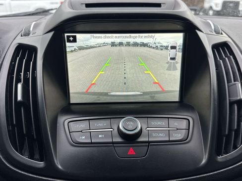 Used 2018 Ford Escape SEL image 24