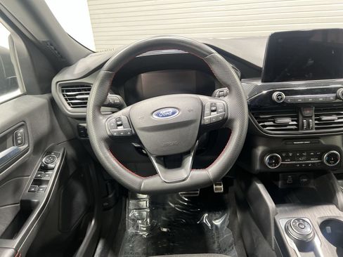 Used 2024 Ford Escape ST-Line AWD/4WD image 14