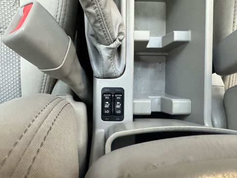 Used 2011 Subaru Forester 2.5X Premium w/ All-Weather Pkg image 15