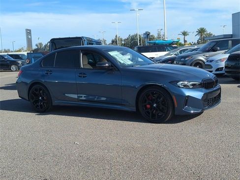 New 2026 BMW 330i Sedan w/ M Sport Package image 4