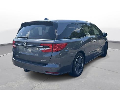 Used 2024 Honda Odyssey Elite image 6