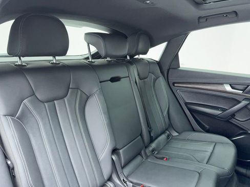 Used 2024 Audi Q5 2.0T Premium w/ Convenience Package image 49