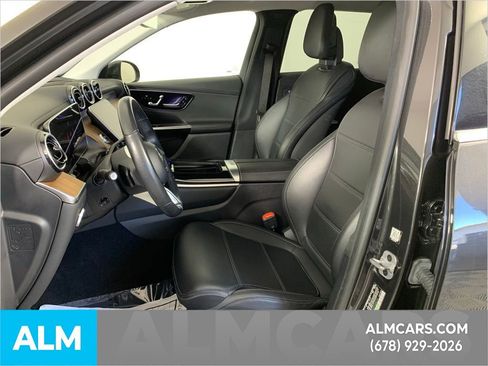 Used 2023 Mercedes-Benz GLC 300 image 18