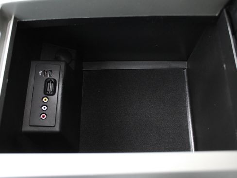 Used 2013 Ford F150 FX4 w/ Luxury Equipment Group image 37