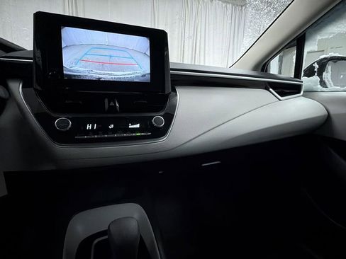 Certified 2024 Toyota Corolla LE image 20