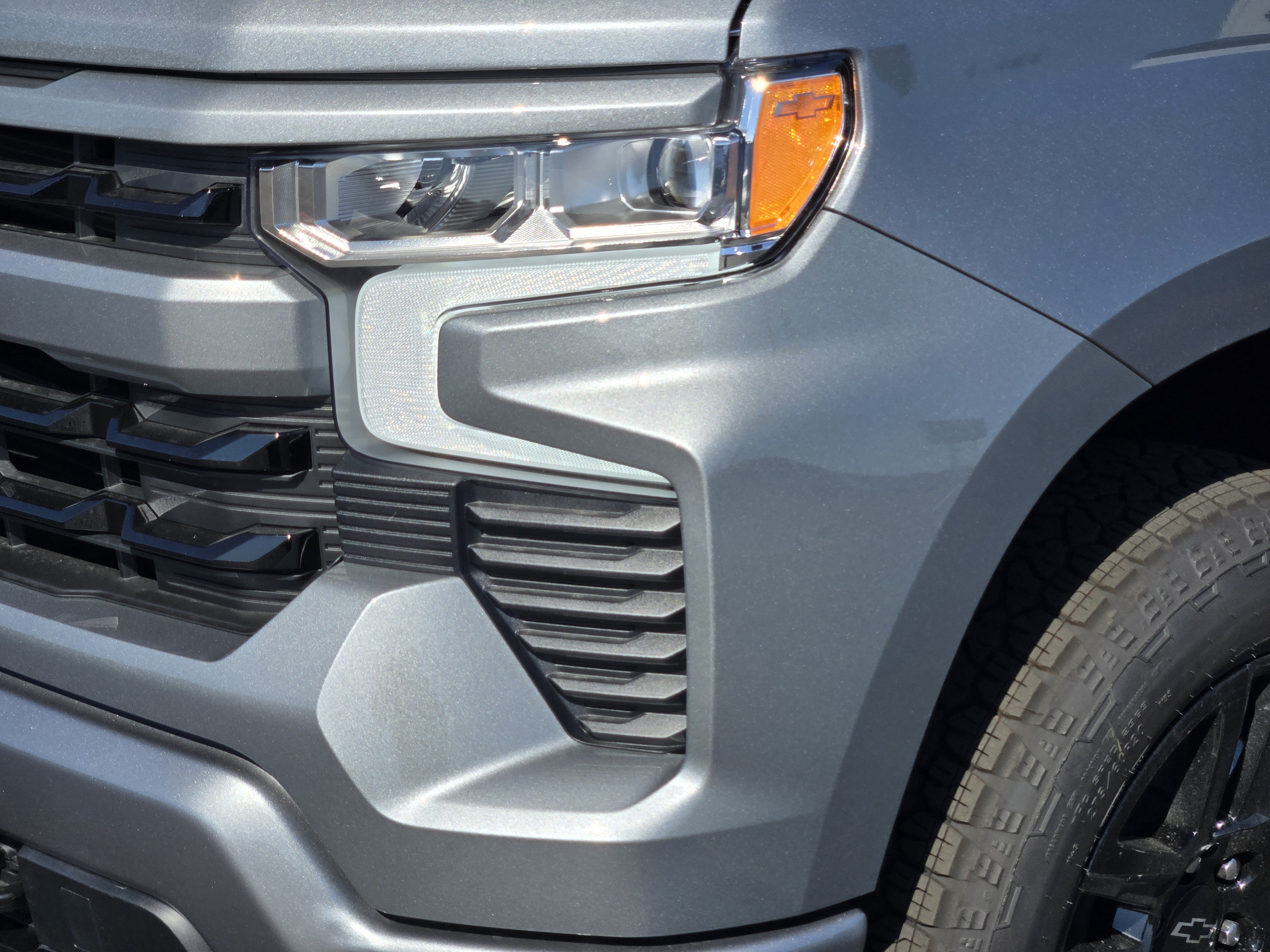 New 2026 Chevrolet Silverado 1500 RST w/ Z71 Off-Road Package AWD/4WD image 6