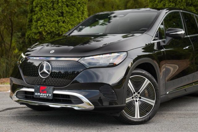 Used 2023 Mercedes-Benz EQE 350+ 4MATIC SUV image 3