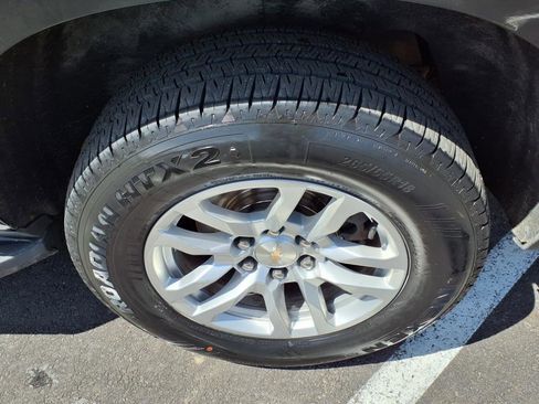 Used 2021 Chevrolet Tahoe LT image 6