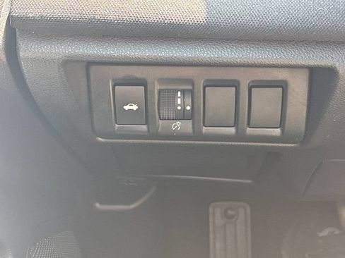 Used 2024 Subaru Legacy Premium AWD/4WD image 27