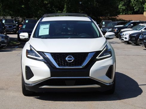 Used 2019 Nissan Murano FWD image 2