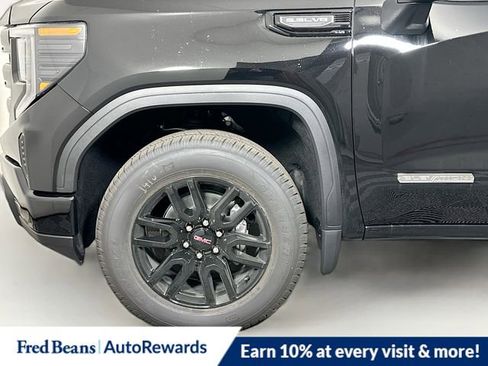 New 2026 GMC Sierra 1500 Elevation image 20