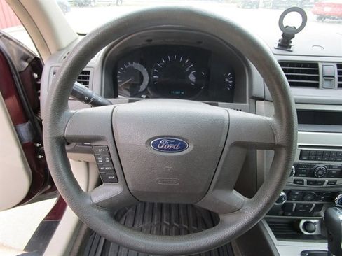 Used 2012 Ford Fusion S FWD image 13