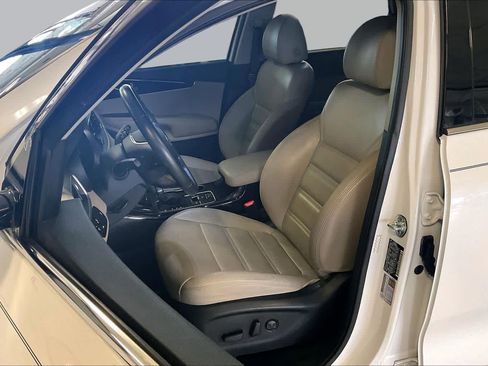 Used 2020 Kia Sorento EX FWD image 7