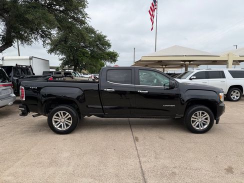 Used 2016 GMC Canyon SLT w/ Driver Alert Package AWD/4WD image 10