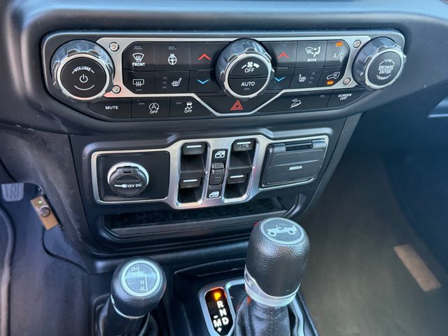 Used 2019 Jeep Wrangler Unlimited Sport S AWD/4WD image 23