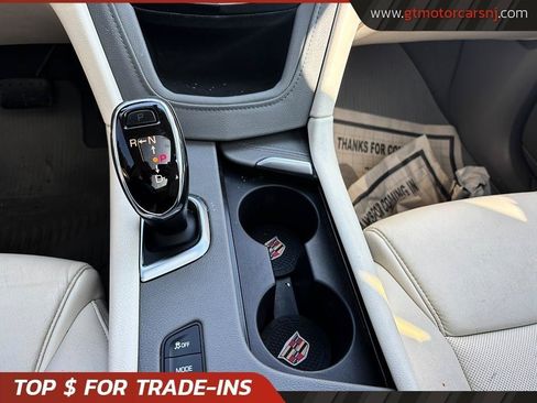 Used 2018 Cadillac XT5 Luxury w/ Driver Awareness Package AWD/4WD image 37