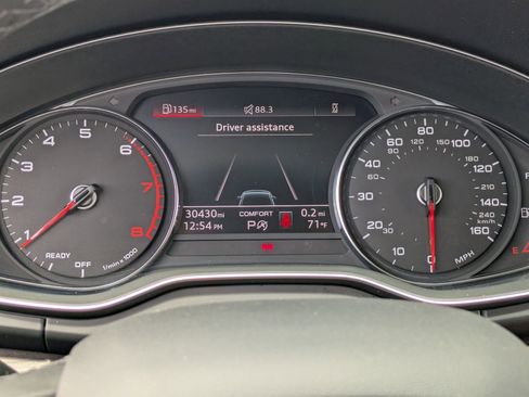 Used 2023 Audi Q5 2.0T Premium w/ Convenience Package AWD/4WD image 12