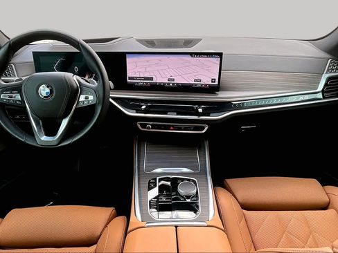 Used 2026 BMW X5 xDrive40i w/ Premium Package AWD/4WD image 16