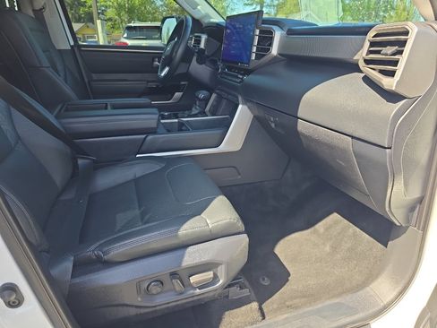 Used 2024 Toyota Tundra Limited w/ TRD Off-Road Package AWD/4WD image 16