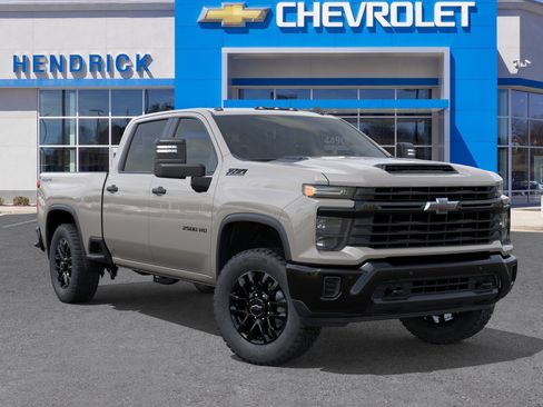 New 2026 Chevrolet Silverado 2500 Custom w/ Custom Value Package AWD/4WD image 9