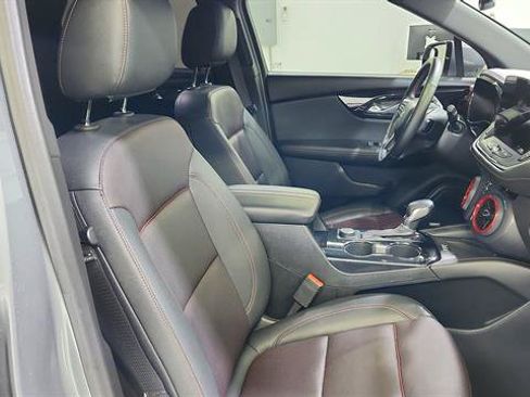 Used 2025 Chevrolet Blazer RS FWD image 25